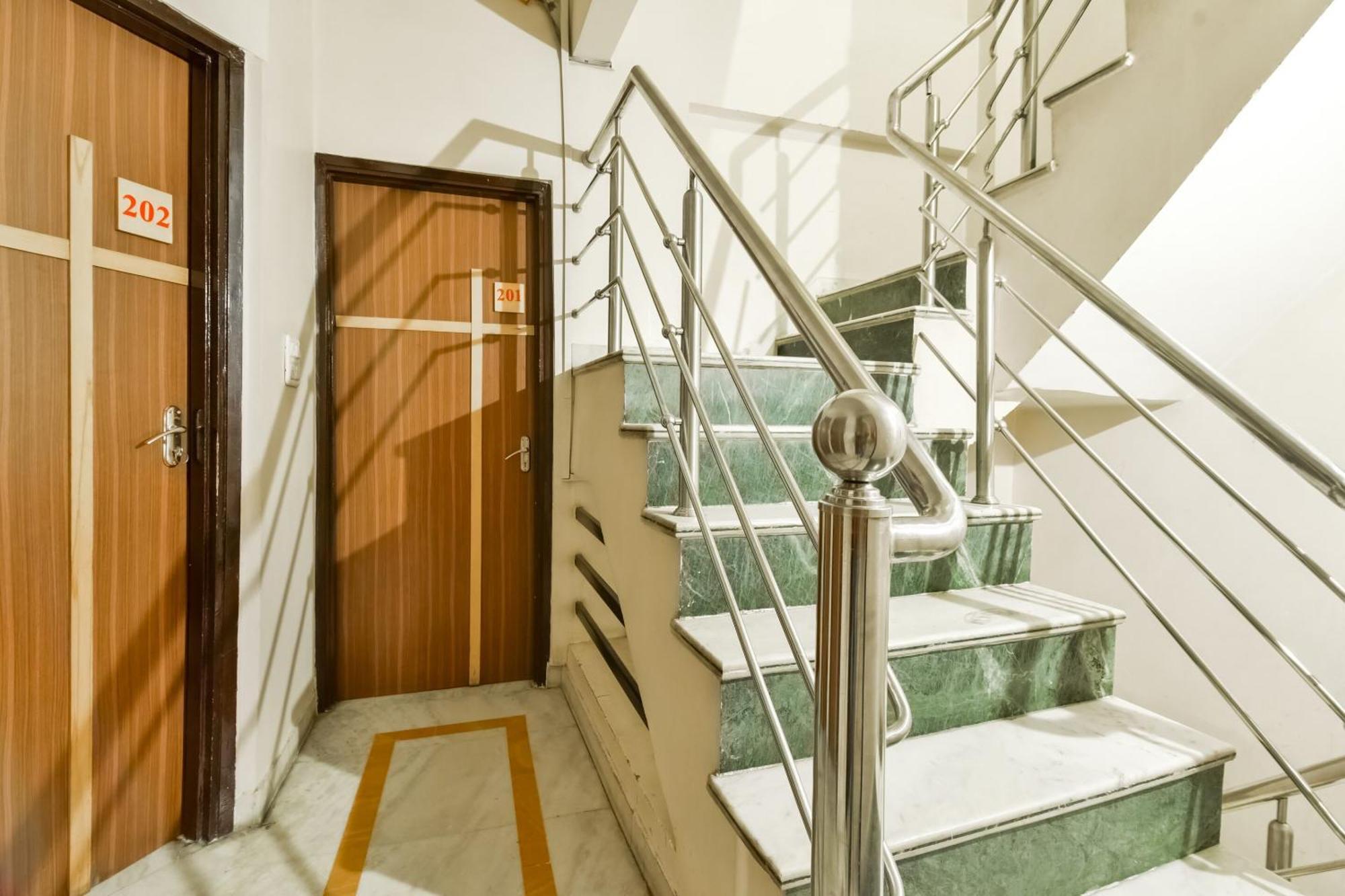 Super Hotel O Rmg Stays Ádzsmir Kültér fotó