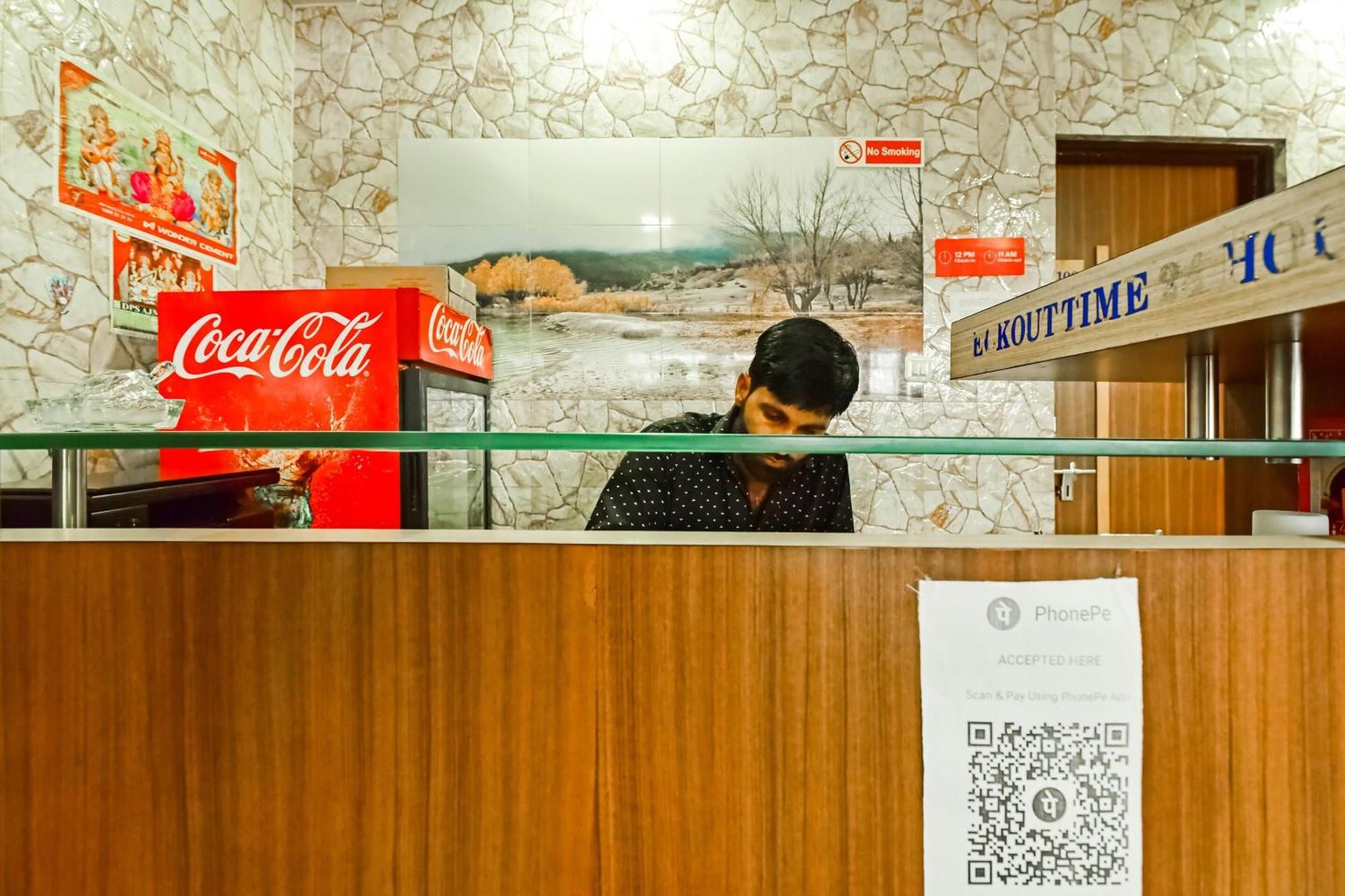 Super Hotel O Rmg Stays Ádzsmir Kültér fotó